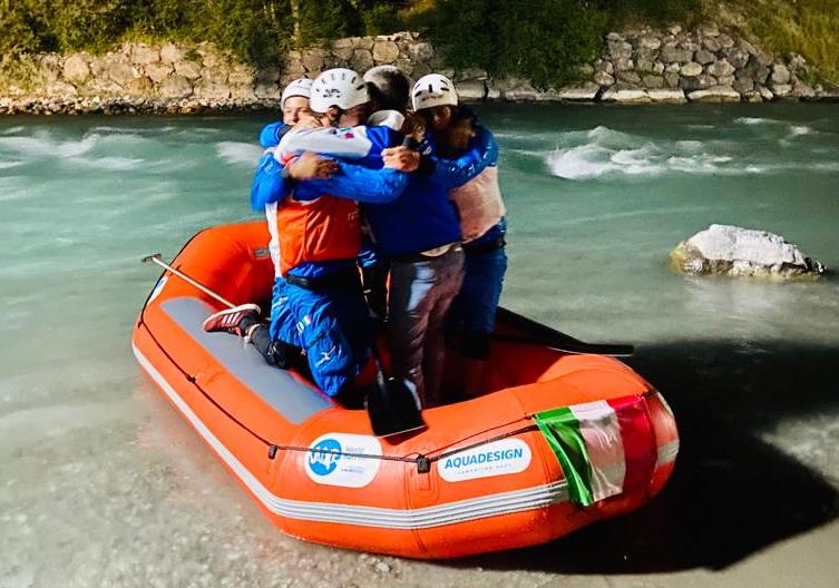  Italian Rafting Federation - Dominio Italia.  Extraordinary Fratton, Mastella, Zeno and Fabio Martini!
