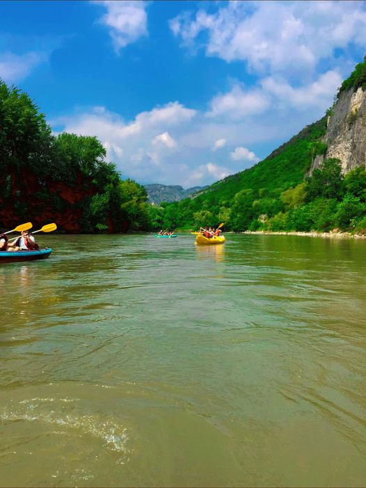  Visitvaldadige.com RAFTING AND KAYAK EXPERIENCE In the Adige river.  Wrapped in ...
